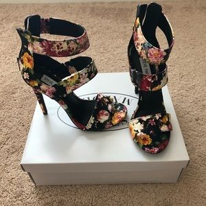 Steve Madden heels